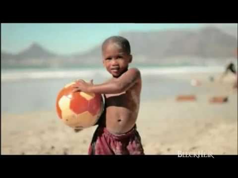 VELILE FT. SAFRI DUO - HELELE [OFFICIAL MUSIC VIDEO]