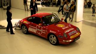 preview picture of video 'PORSCHE Carrera4 Engine Sound 【PORSCHE MUSEUM】in Stuttgart Germany'