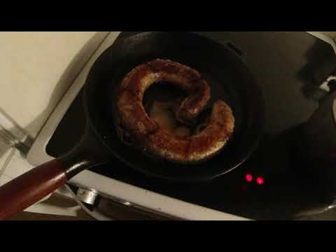 MongoTV_6064 - Min Aftensmad - DANISH MUKBANG - Del 1 - MEDISTERPØLSE Med RIS og BRUN SOVS