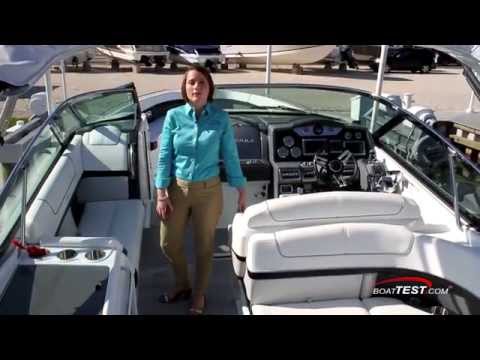 Formula 310 Bowrider - Design and Styling 2014- By BoatTest.com