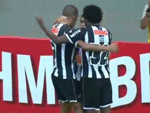 Atletico 3 x 2 Fluminense Gol de Leonardo Silva narração do Mario Henrique Caixa