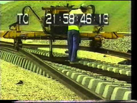 MPR Rail Changer  Hydraulic Rail Threader - Geismar Modern Track Machinery, Inc.