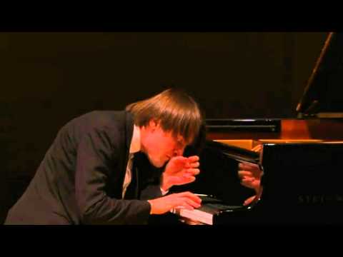 Daniil Trifonov - Bach-Liszt - Fantasy and Fugue in G minor, BWV 542