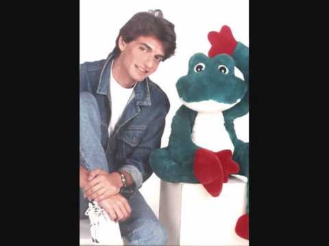 Egw ki o Pouf - Mixalis Rakintzis