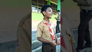 preview picture of video 'Video lucu :segudang rindu  versi anak pramuka'