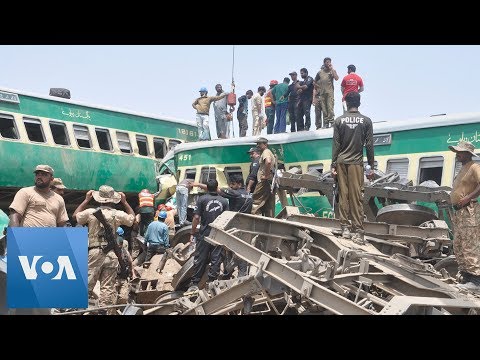 Deadly Train Crash in Pakistan