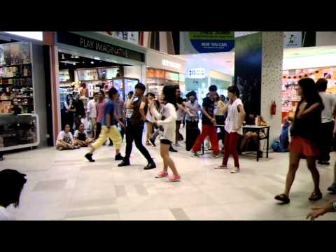 121020 KPOP Dance Off (Halloween Edition): AOA - Elvis