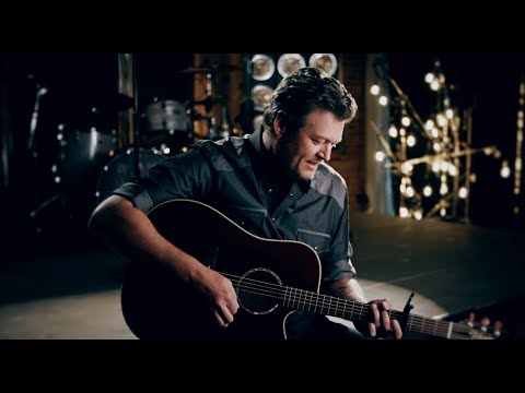 Blake Shelton - Minimum Wage (Acoustic)