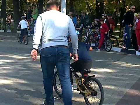 В Белгороде прошла детская велогонка