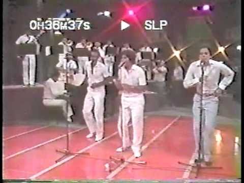 CHEO VALENZUELA Con Nuestra Orquesta La Salsa Mayor. Monte Adentro.