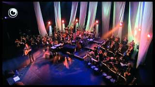 Iris Kroes en it Noordpool Orkest yn De Lawei