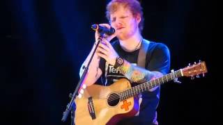 Ed Sheeran performing &quot;The Parting Glass&quot; at Madison Square Garden.