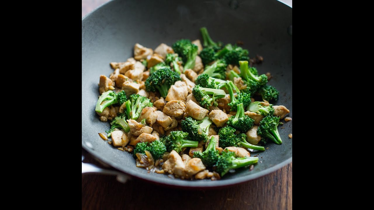 Easy Chicken Broccoli Stir Fry - Don't sacrifice the flavor! Healthy & Tasty!