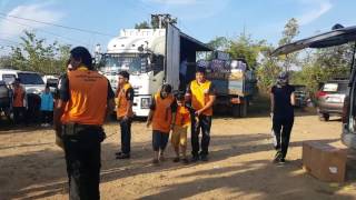 preview picture of video 'เก็บภาพบรรยากาศ SRIRACHA OFFROAD FATHER DAY TRIP 2016'