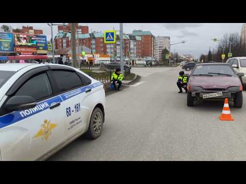 Стритрейсер снёс двух первоклашек