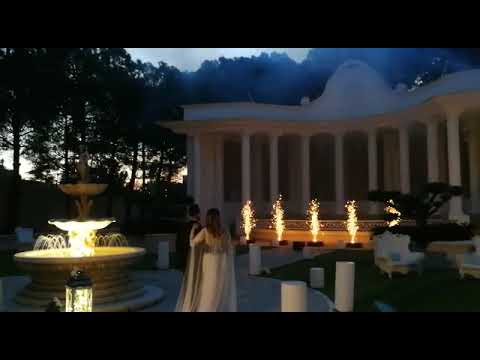 Eventi in Musica Dj Angelo -Taglio Torta Nuziale  - Lo Smeraldo Ricevimenti Di Lusso in Puglia .