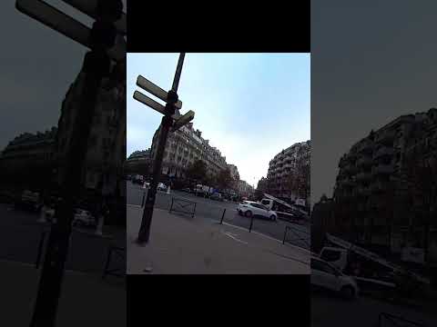 Vagrant Holiday in Paris