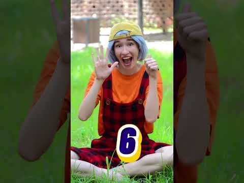 Buckle my shoes 👟 with kids | Nursery Rhymes & Kids Songs | BachaBola #shorts #shoes #bucklemyshoe