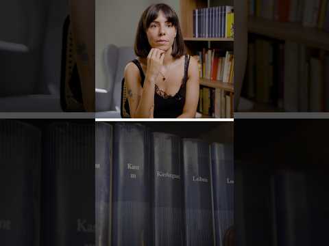 Sara Barquinero: «Estudié filosofía porque busqué en qué carrera se leían más libros» #shorts