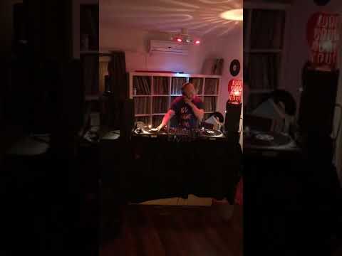 Dj Budai & Dj Newl & Chriss Ronson Live at Home