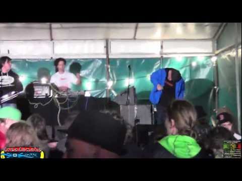 ZION TRAIN ft dubdadda (uk) - a good sensimilia to dub @ future reggae ruigoord pt8 \ 8 juli 2012
