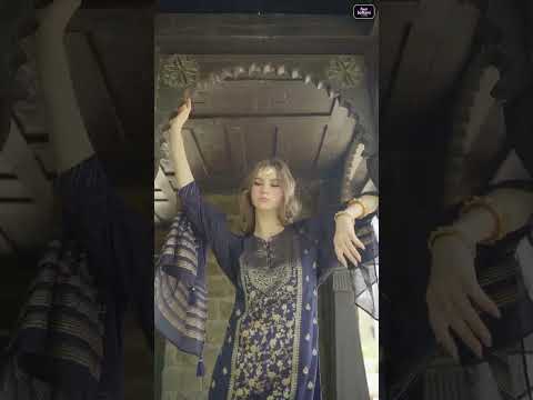 Four Buttons Royalty 5 Placement Jacquard Wholesale Readymade Suits Catalog – product video thumbnail