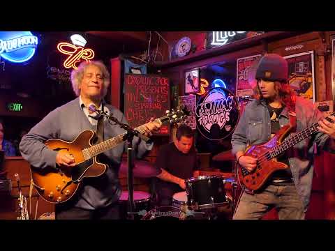 Play Video Youtube Video