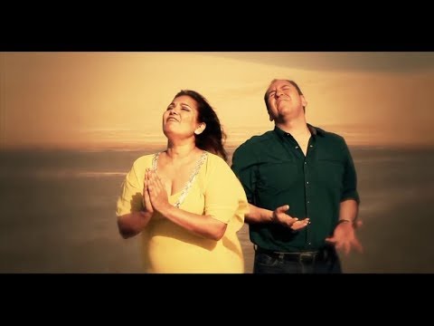 LATIDOS Abrázame Señor Fernando Torrico - Gina Gil 2017