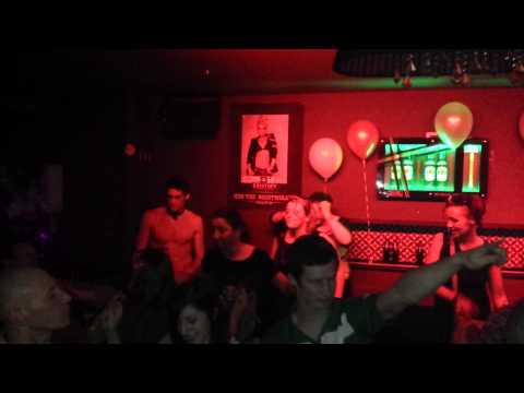 ValentijnsParty 2014 with Dj Chris Feelding