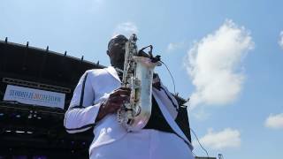 Eric Darius Energetic Show Excites Seabreeze Crowd