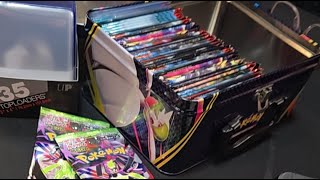 Ripping packs at Trading Card Con (Portland, OR)