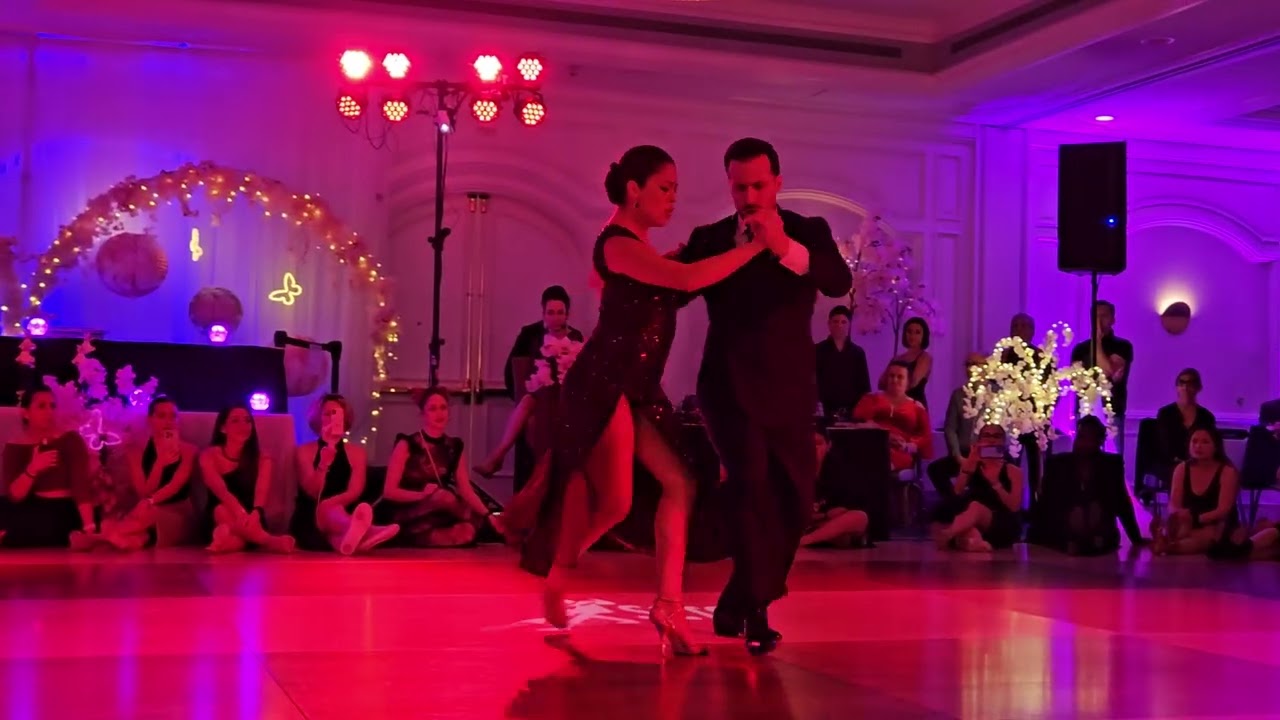 Video thumbnail for Vanesa Villalba & Facundo Pinero at SCTC (3 of 4)