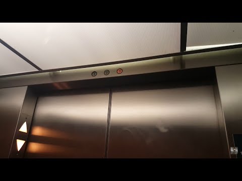 Westinghouse Hydraulic Elevator @ 3490 Lexington Ave - Shoreview, MN