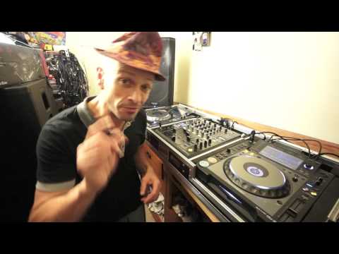 DJ TUTORIAL ON KEEPING YOUR MIX ORGANIC BY ELLASKINS THE DJ TUTOR