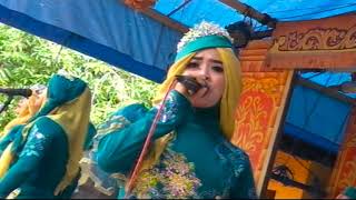 Download lagu Orkes Putri Annisa - Sajadah Merah Terbaru 2019 mp3 Download lagu Orkes Putri Annisa - Sajadah Merah Terbaru 2019 mp3