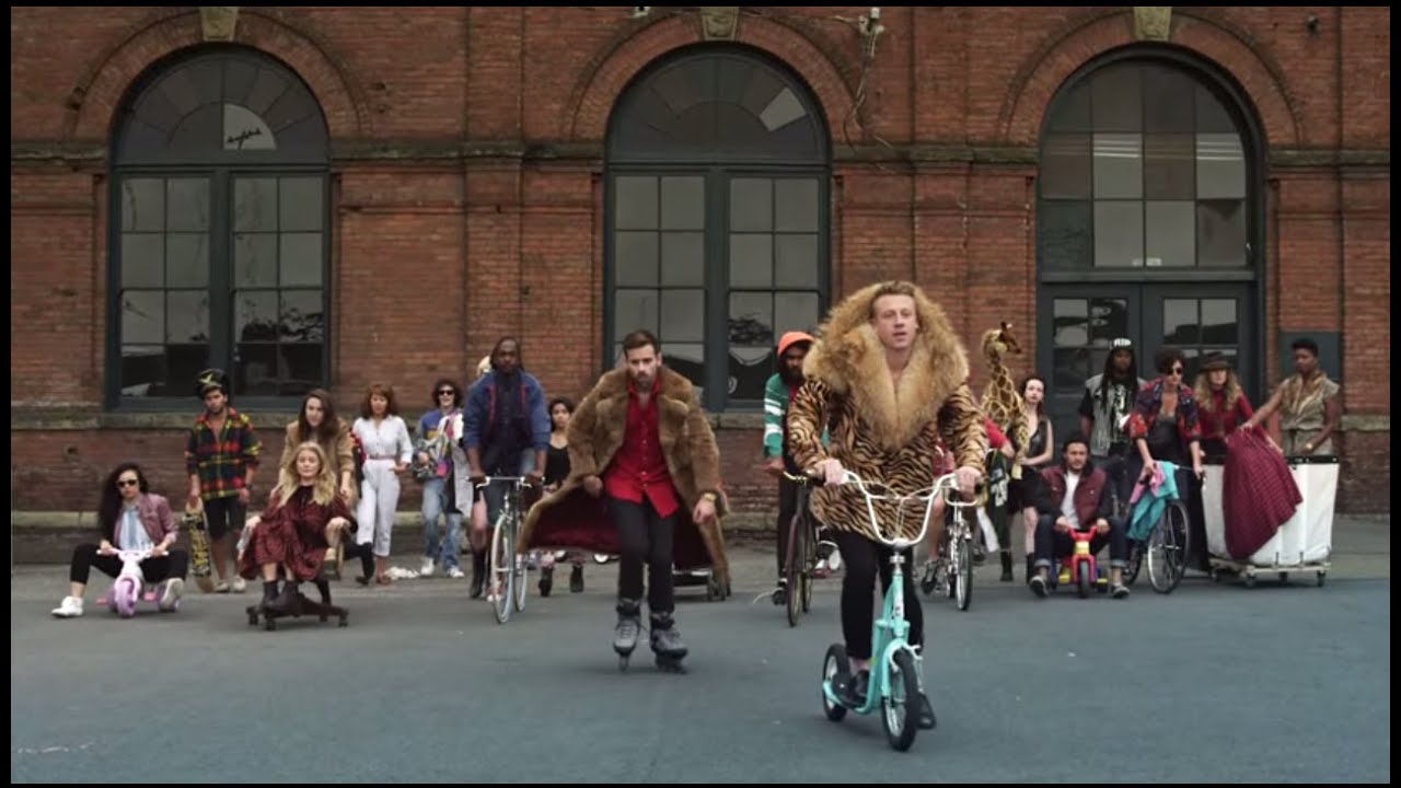 Thrift Shop Lyrics - MACKLEMORE & RYAN LEWIS