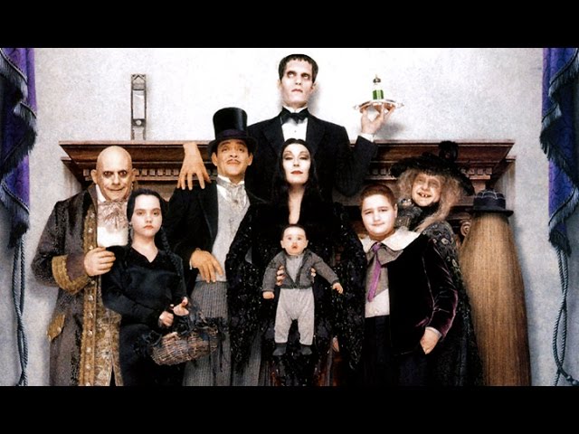 Vídeo relacionado con La Familia Addams: La Tradicion Continua (Addams Family Values) (4K UHD + Blu-ray)