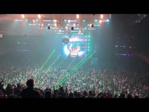 Kaskade NYE 2018-2019 Eyes Ending