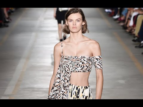 ROBERTO CAVALLI Spring 2019 Milan - Fashion Channel