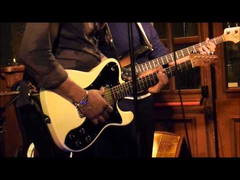 8/10 Shel Riser SonnyBoy Introducing the band 26 june 2013 @ Bluescafe Apeldoorn NL