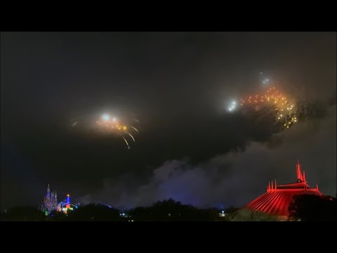 LIVE 🔴Disney’s Not So Spooky Spectacular