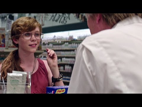 Beverly (Lois Lane) & "Clark Kent" | It (2017)