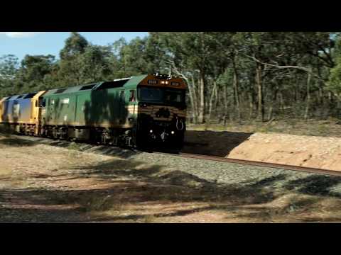 LOCOMOTIVES G539 and G522.