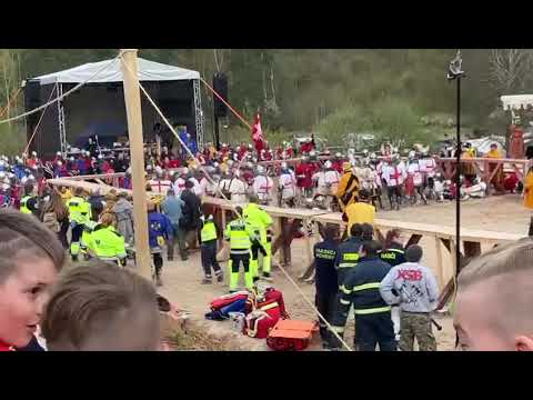 UK/Israel/Italy/Norway vs Czech Republic/Poland