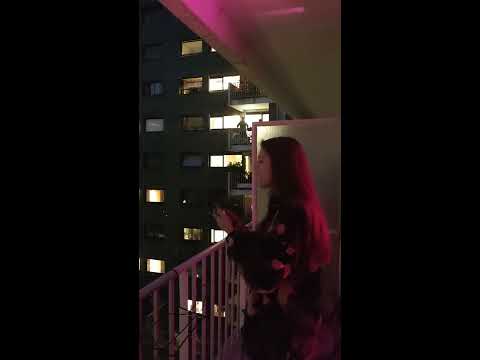 Singing Hallelujah from the balcony in Paris