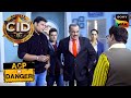 ACP ने पकड़ा Dr Salunkhe को एक Glass चोरी करते हुए CID �