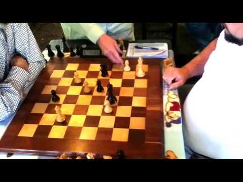 Kibitzing a chess game