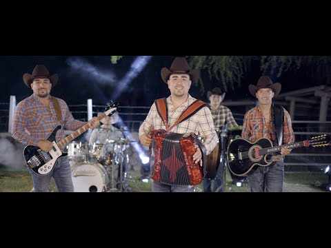 Los Igualados - Una Vieja (Huapango | Video Musical)