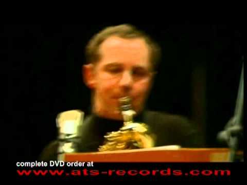 Saxofour featuring Don Alias_The a la menthe.avi