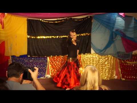 Mim performing 'A Caballo' at Casbah Cafe